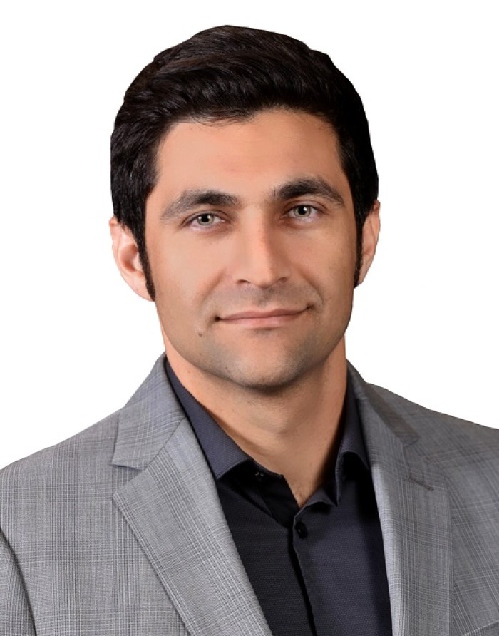 Dr. Amir Zavichi